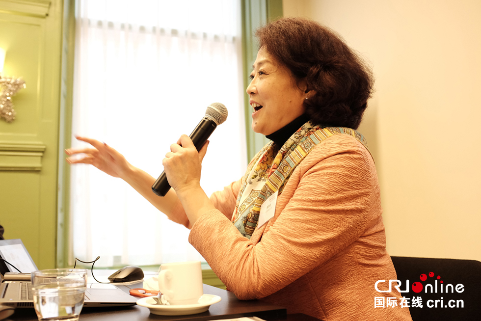 中国传媒大学播音主持艺术学院院长鲁景超教授主旨演讲