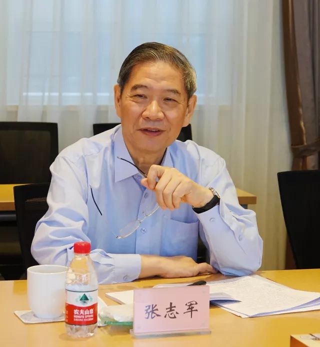 张志军会长在上海调研台湾青年创新创业