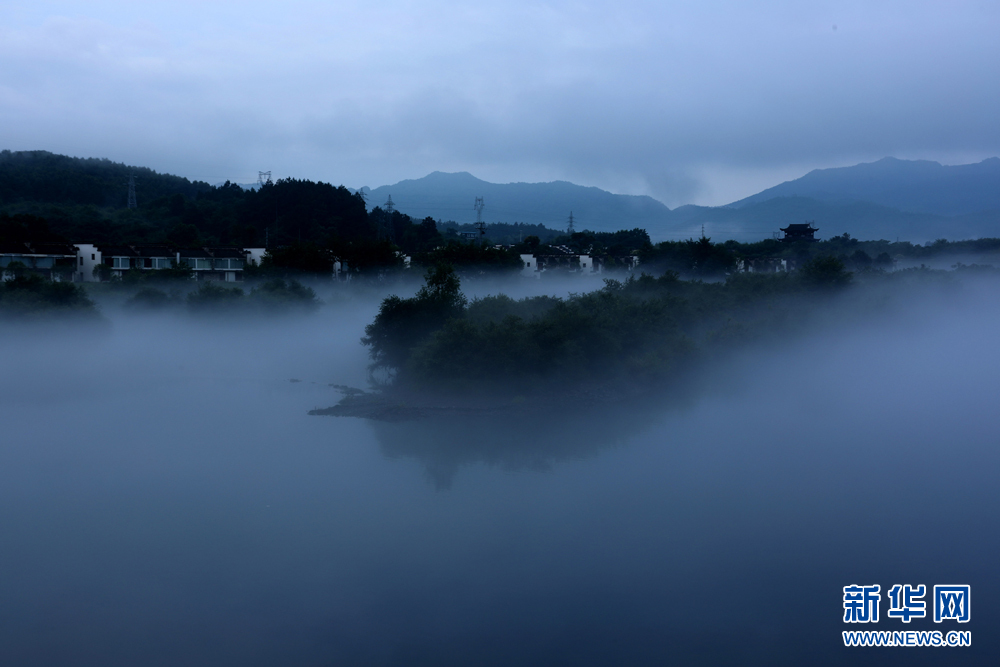 安徽：蒙蒙烟雨蔽清波 桃花潭水成蹉跎