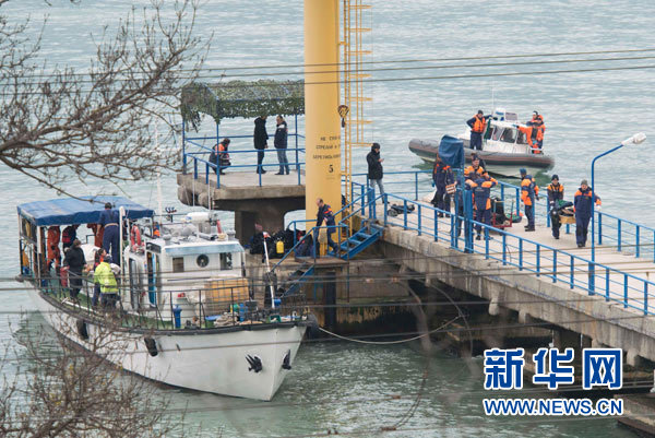 俄罗斯一架飞机在前往叙利亚途中坠毁　机上无人生还