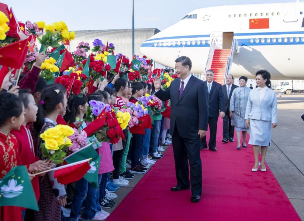 习主席,澳门欢迎您!