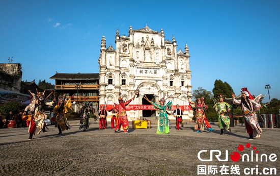 貴州天柱:小山村裏唱大戲 “文軍扶貧”注入脫貧攻堅內生力量