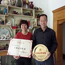 贺俊花家庭——家庭教育身教大于言传