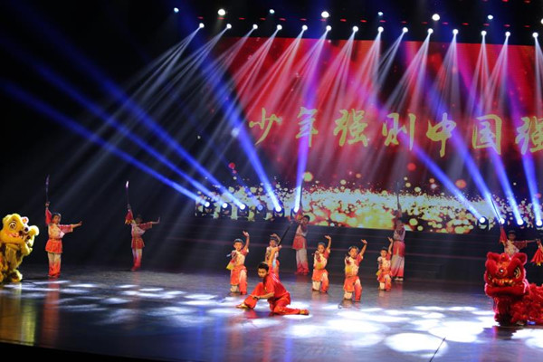 瀋陽兒童活動中心舉辦“我和祖國共成長”迎新年精品節目展演