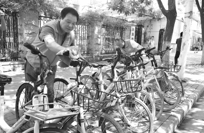 武汉首批调减共享单车15万辆