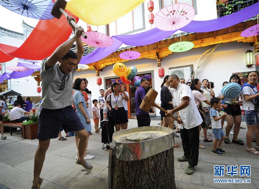 湖南永州：零陵古城开街迎客