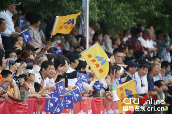 （供稿 文體列表 三吳大地南通 移動版）2018年南通濠河國際龍舟邀請賽圓滿落幕