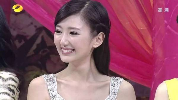 娜扎王子文毛晓彤 女星剪短发变美又有气质