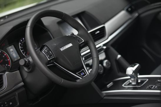 汽车频道【供稿】古装配古诗 《庆余年》和哈弗H6运动版相比 到底谁更火