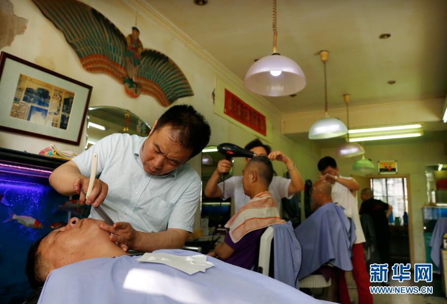 图片默认标题 图片默认标题