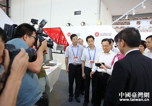 广西壮族自治区台办主任发表致台湾同胞新年贺词