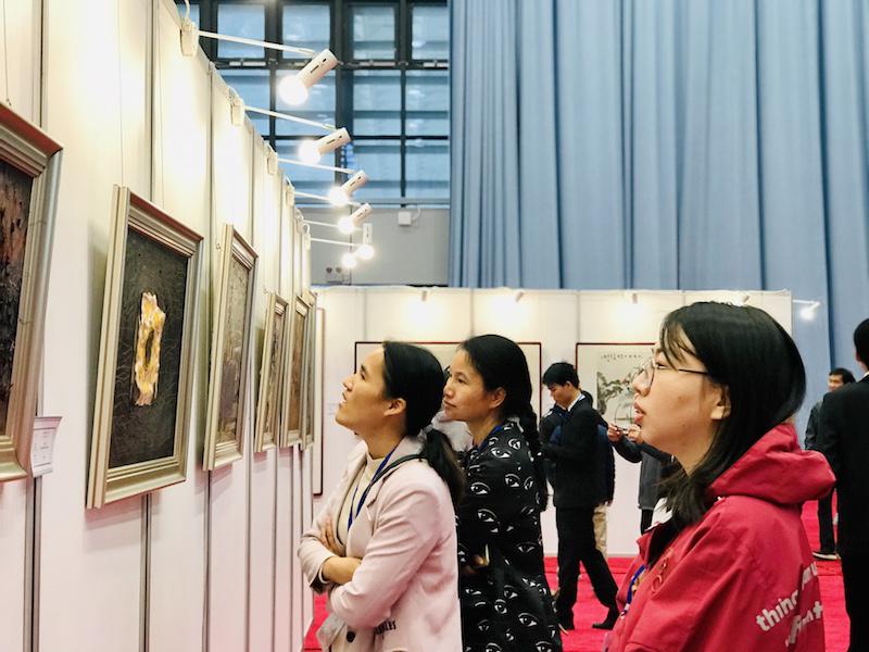 中国—吉尔吉斯斯坦美术作品展在防城港开展