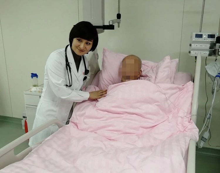 西安國際醫學中心醫院成功救治百歲老人