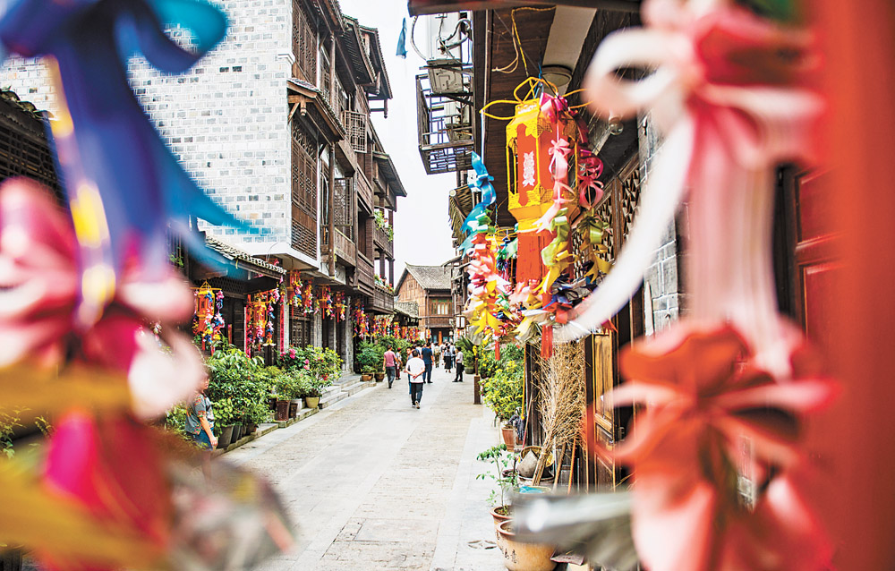 【區縣聯動】【秀山】秀山 地上地下“動手術” 老城更宜居