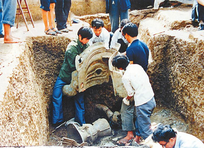 图片默认标题_fororder_祭祀坑发掘1