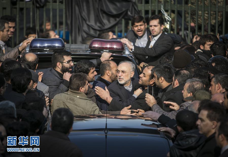 伊朗：送别前总统拉夫桑贾尼