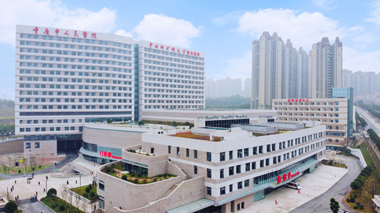 急稿【CRI專稿 列表】重慶市人民醫院兩江新院投入試運行