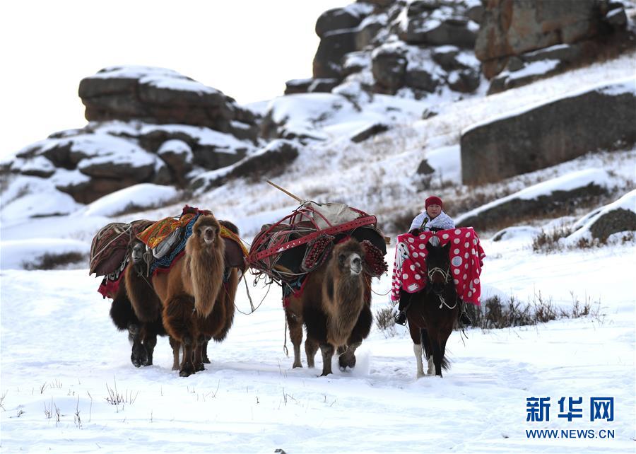 新疆吉木乃：薩吾爾冬牧文化旅遊節開幕
