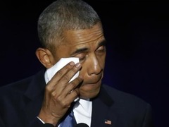奥巴马告别演说赞美国谢家人 几度动情落泪(图)