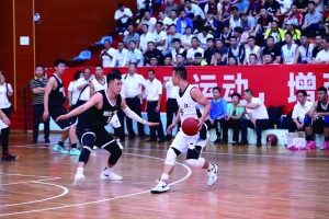 （社会）省十运会篮球选拔赛在筑开赛