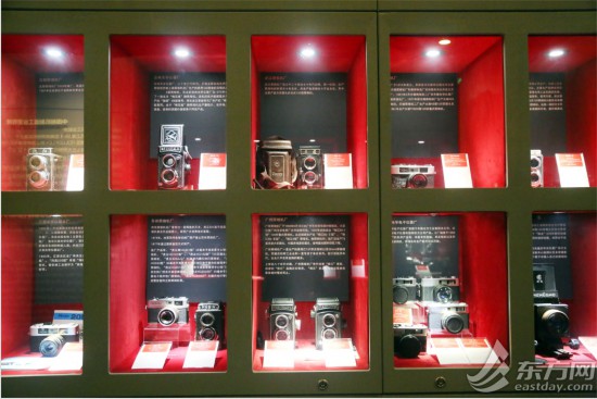上海：穿越时空定格过去 老相机制造博物馆里的那些宝贝们