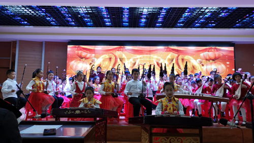 瀋陽市實驗學校小學部舉行新春音樂會