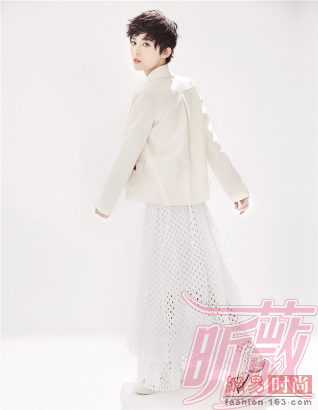 超会撩!古力娜扎俏皮嘟嘴演绎清纯诱惑