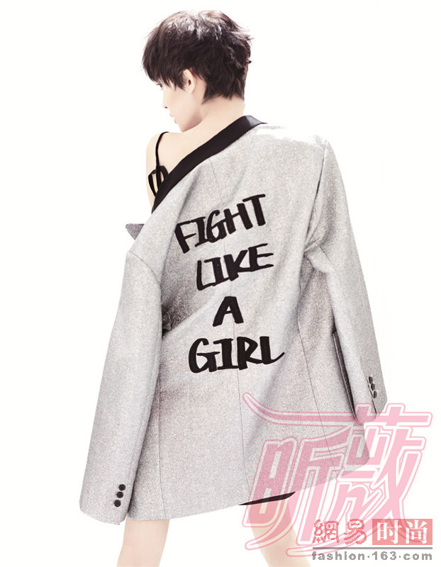 超会撩!古力娜扎俏皮嘟嘴演绎清纯诱惑