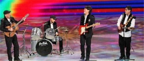 一份春晚最强节目单 30几年里强烈推荐的20多个节目绝对触动你!