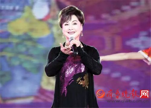 一份春晚最强节目单 30几年里强烈推荐的20多个节目绝对触动你!