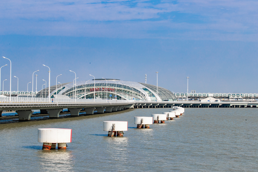 【飞"阅"长江经济带】吴淞口邮轮港见证上海国际航运中心建设