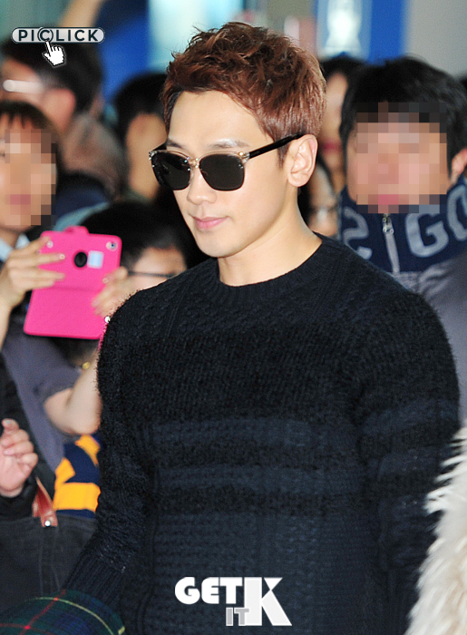 Rain掩饰不住的幸福金泰希美颜依旧 二人巴厘岛度蜜月