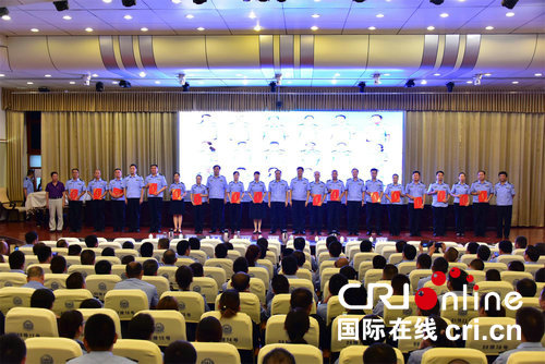 【河南在線-文字列表】【移動端-文字列表】河南鄧州市公安局舉辦“我是黨員我自豪”主題活動