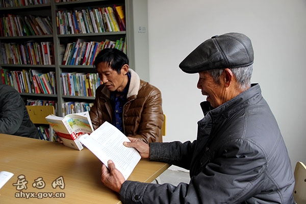 【网络媒体走转改】“流动图书”温暖美丽乡村