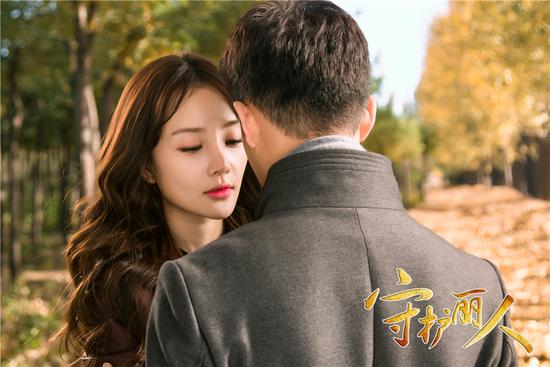 《守护丽人》即将收官 李小璐大年三十包饺子