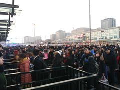 春节将至 北京铁路迎来客流高峰