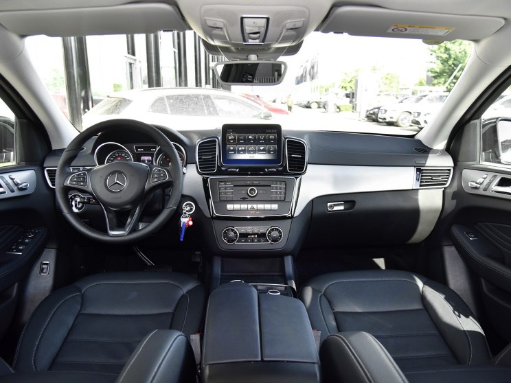 图片默认标题_fororder_奔驰5