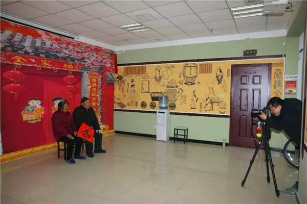 （加急）浓浓书香添年味 西咸新区秦汉新城为农家书屋发放图书5300册