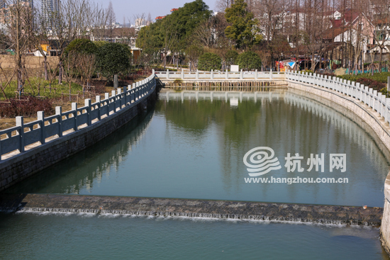 【網絡媒體走轉改】浙東古運河的起點 西興過塘橋邊官河的水“活”了