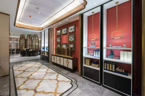 成都学院派大厨沉积30年率南贝餐厅拿下“2020黑珍珠一钻”餐厅