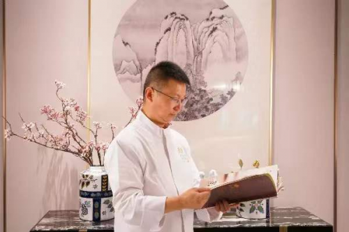 成都学院派大厨沉积30年率南贝餐厅拿下“2020黑珍珠一钻”餐厅