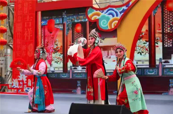 （上一個打不開）聽秦腔、吃餃子、領春聯   西安高新區為市民送上文化“大餐”