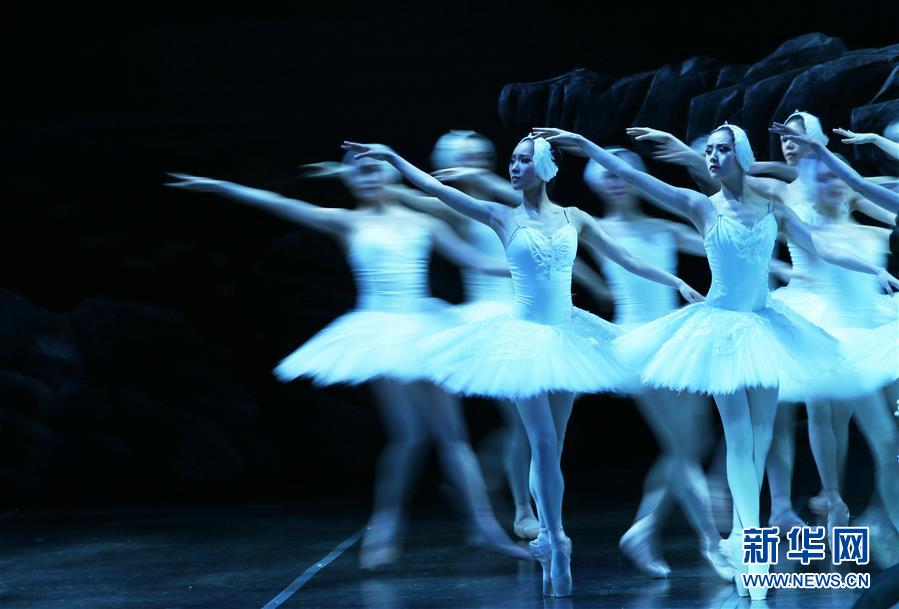 上海芭蕾舞團《天鵝湖》亮相紐約