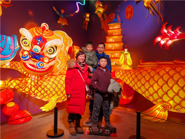 海內外遊客點讚“西安年” 曲江新區成為遊客必選項