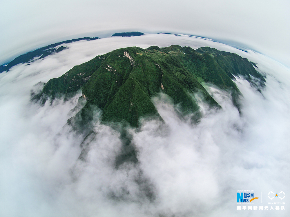 【渝情渝景】航拍瞿塘峡破晓云海