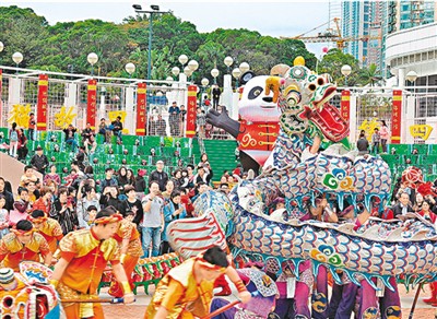 文化庙会精彩纷呈 香港市民感受川味新春