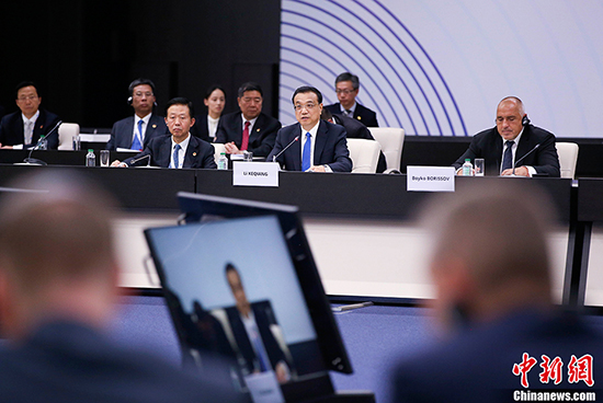 李克强出席第七次中国—中东欧国家领导人会晤：深化开放务实合作 共促共享繁荣发展