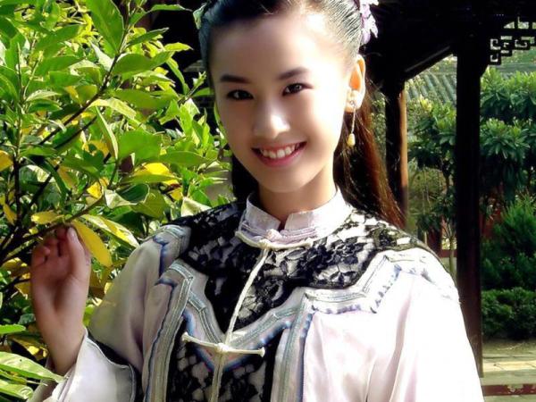 林允朱茵张柏芝张雨绮 揭星女郎出身情感现状