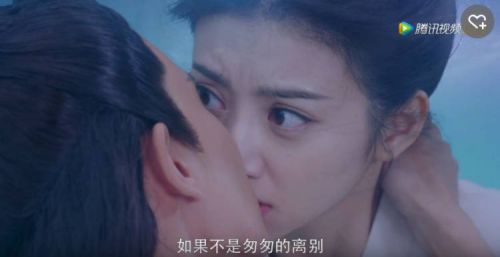 《大唐荣耀》景甜任嘉伦被删吻戏看的脸红 亲了这么久为啥不放？难道假戏真做
