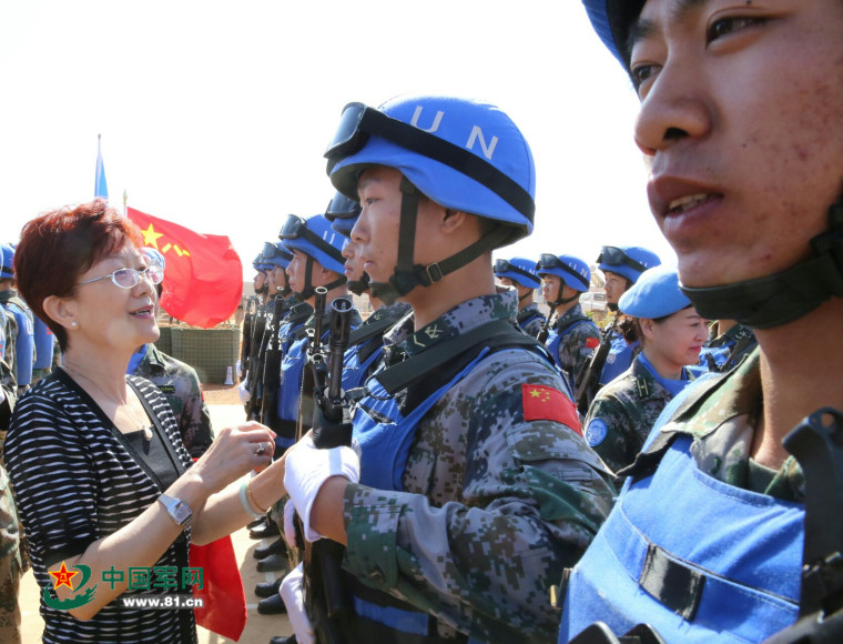 帅！我赴马里维和部队官兵全部被授予和平荣誉勋章